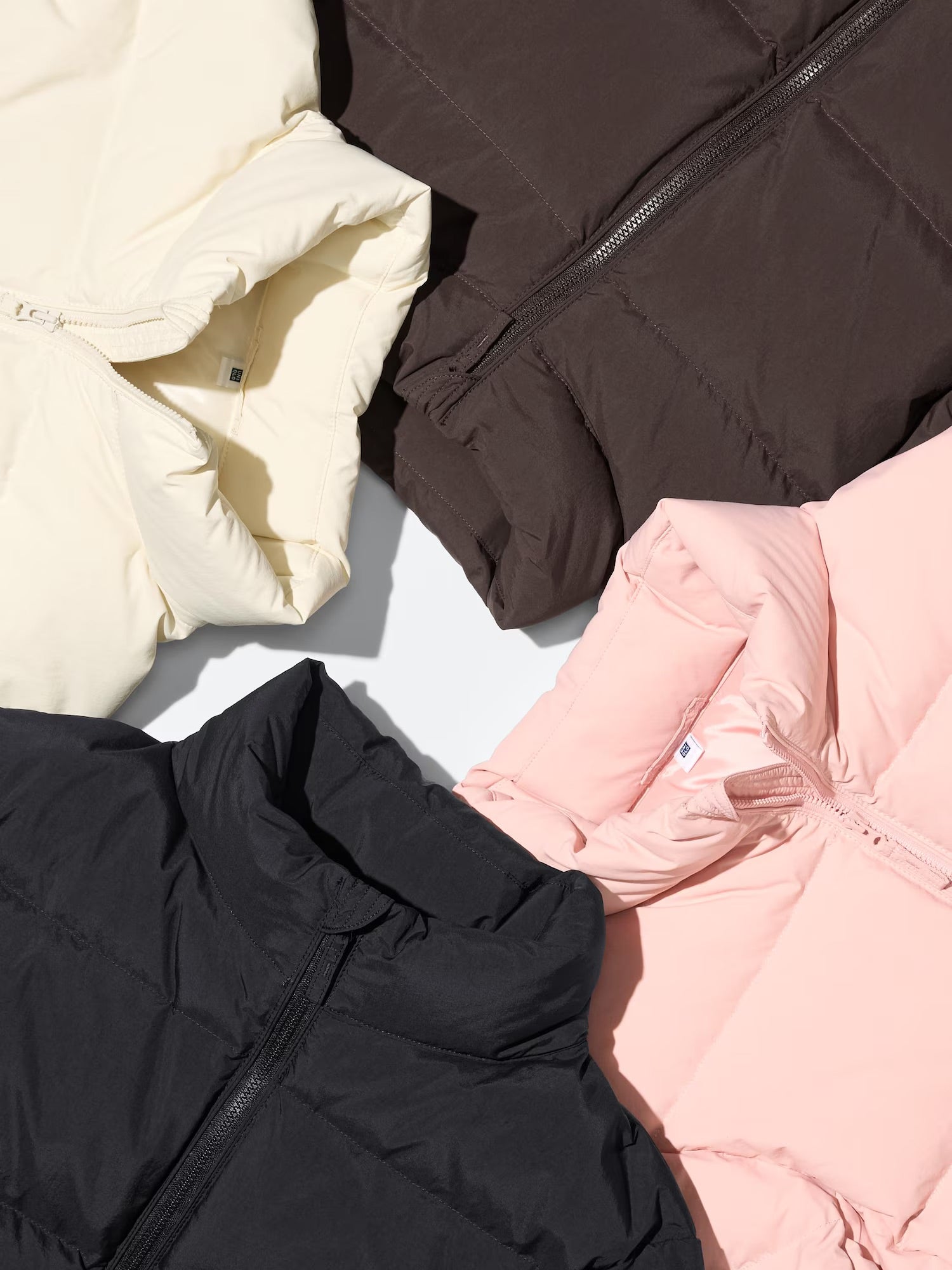 유니클로 볼륨 다운 재킷 478148